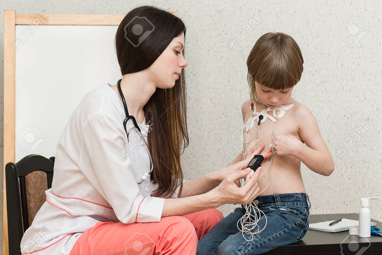 心のホルター心電図 の写真素材 画像素材 Image