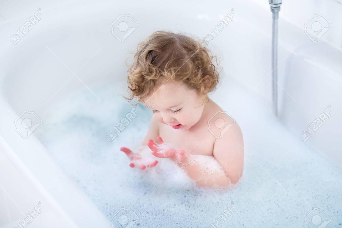 baby bath tub for girl