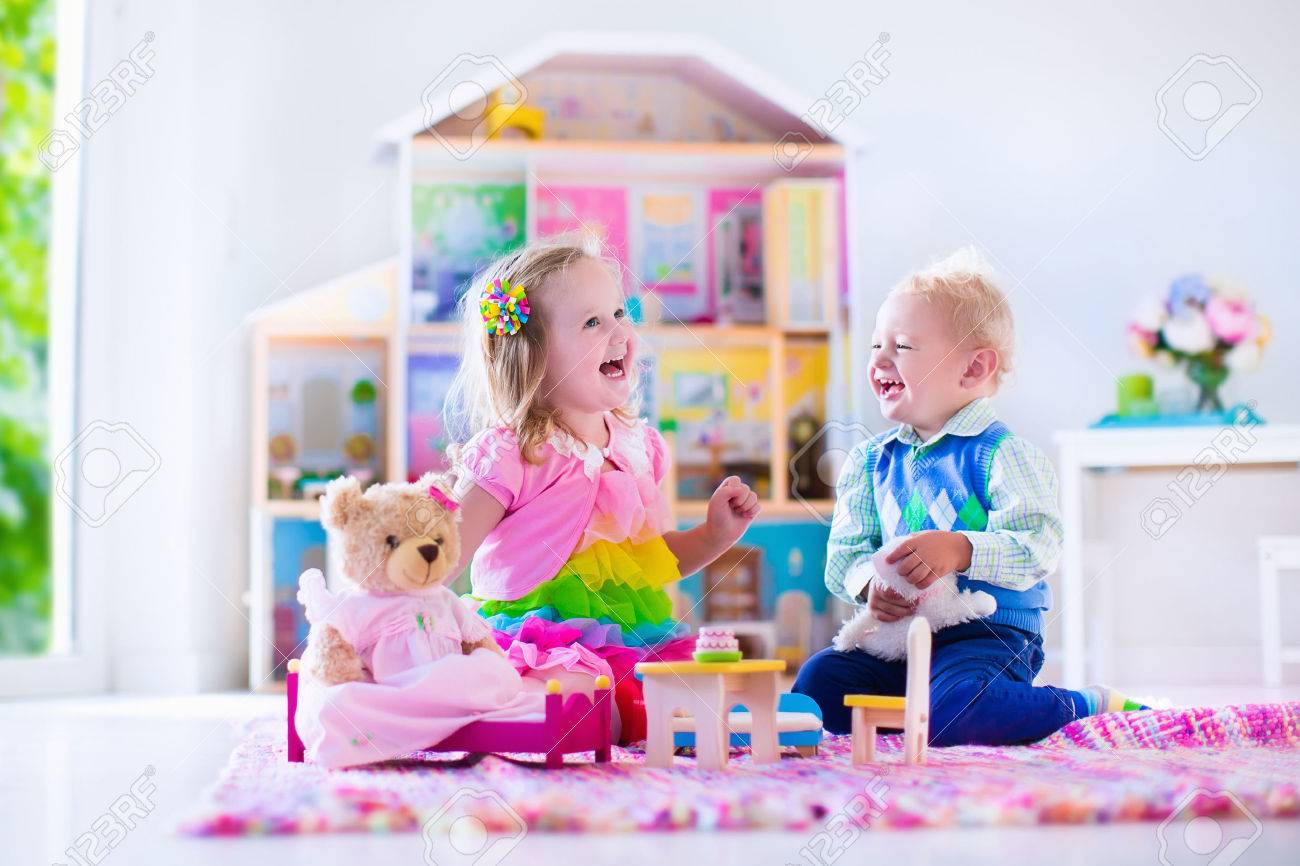 poupee avec animaux