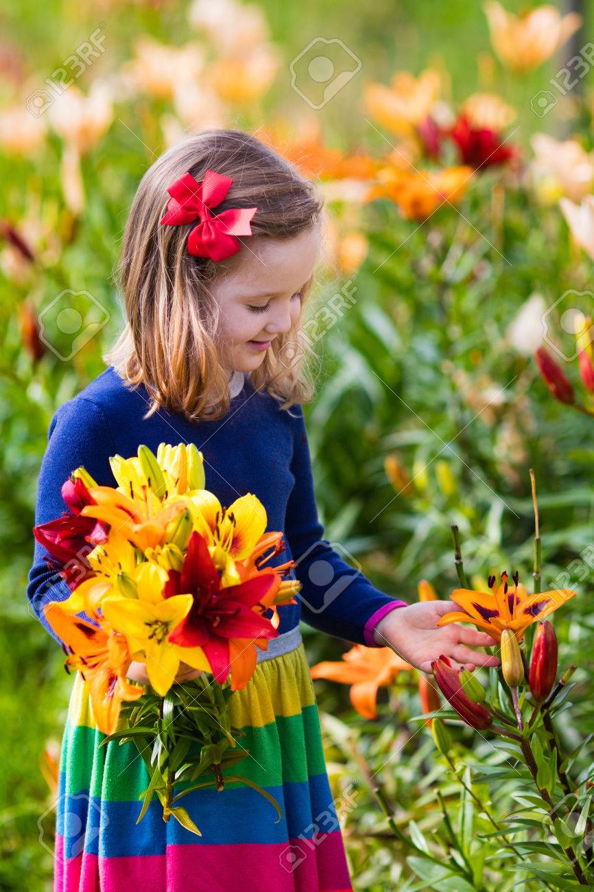 Image result for smiling girl  images with flowers