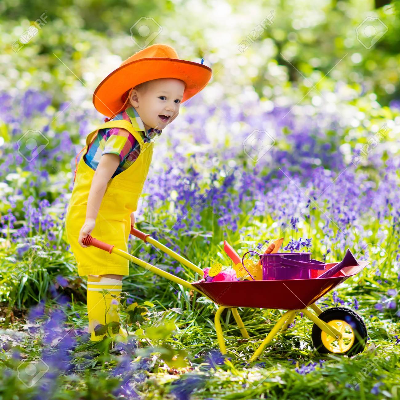 kids garden wheelbarrow