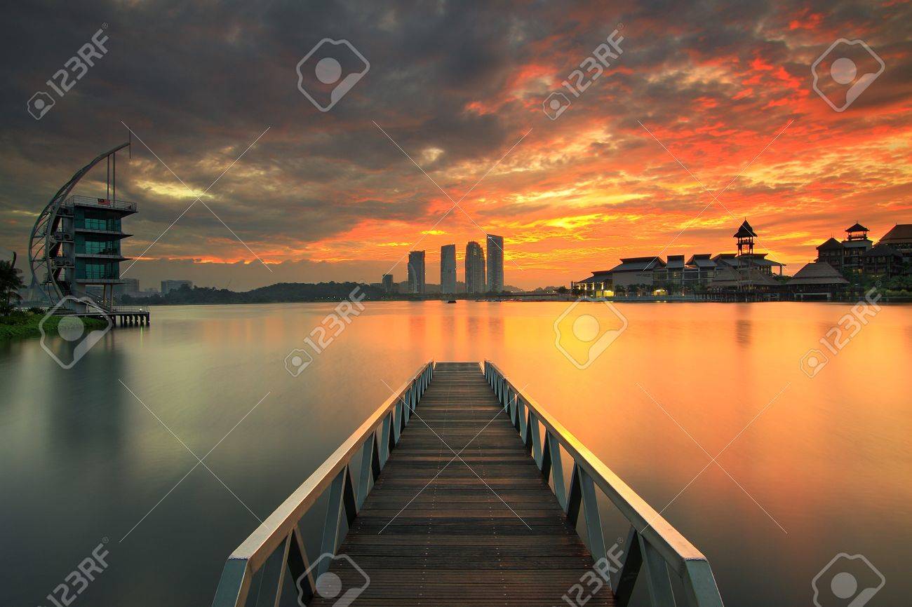 etiam-dictum-ipsum-a-felis