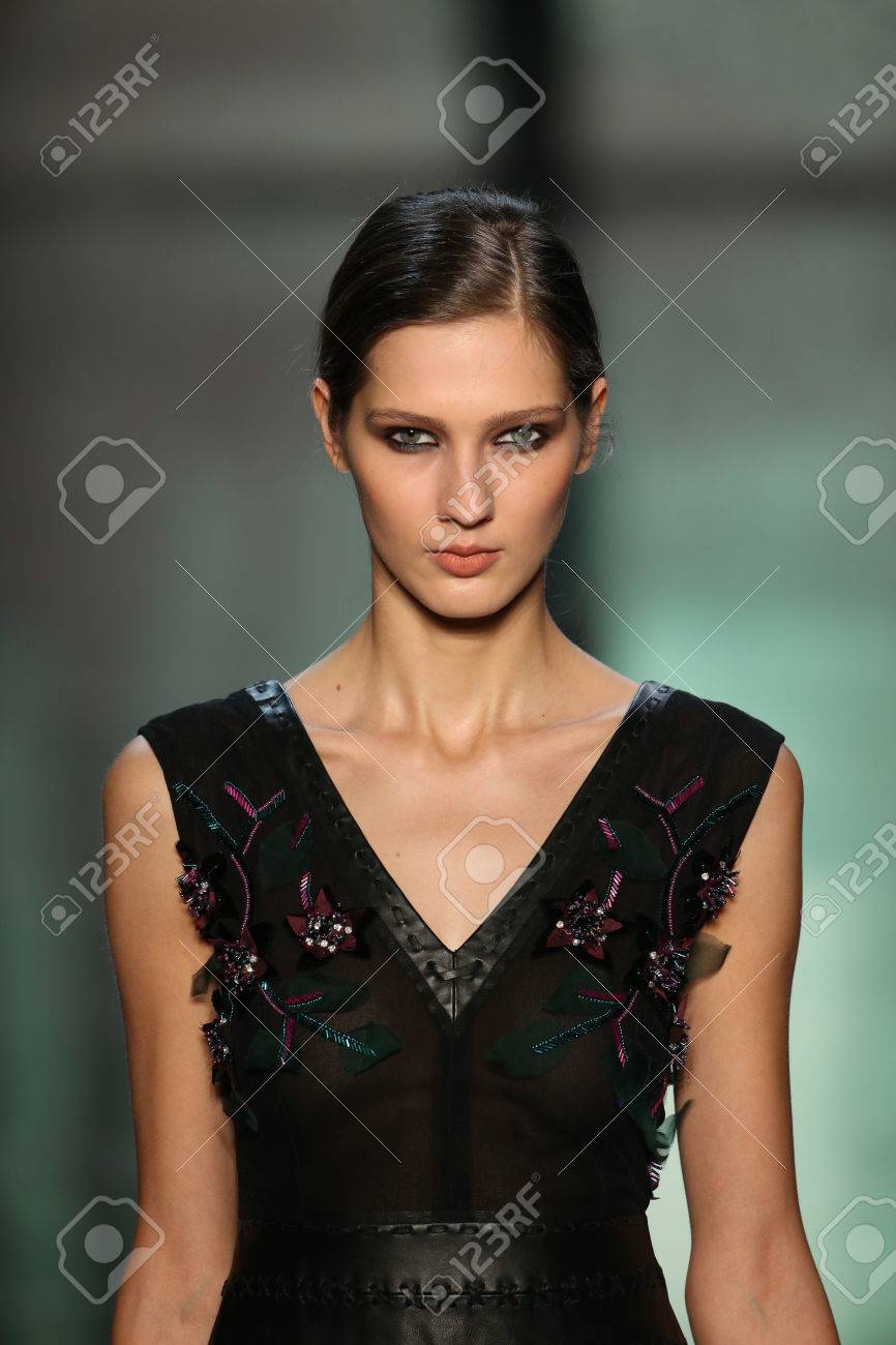 Skin cool tone wear what colors rare photo Skin cool tone wear what colors rare photo