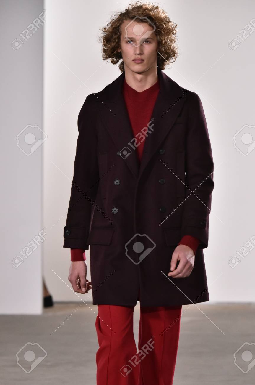 ニューヨーク Ny 04 年 2 月 ティモ ウェイランド ショー 16 年 2 月 4 日にニューヨークにニューヨーク週メンズ秋冬 16 でモデル散歩 の写真素材 画像素材 Image