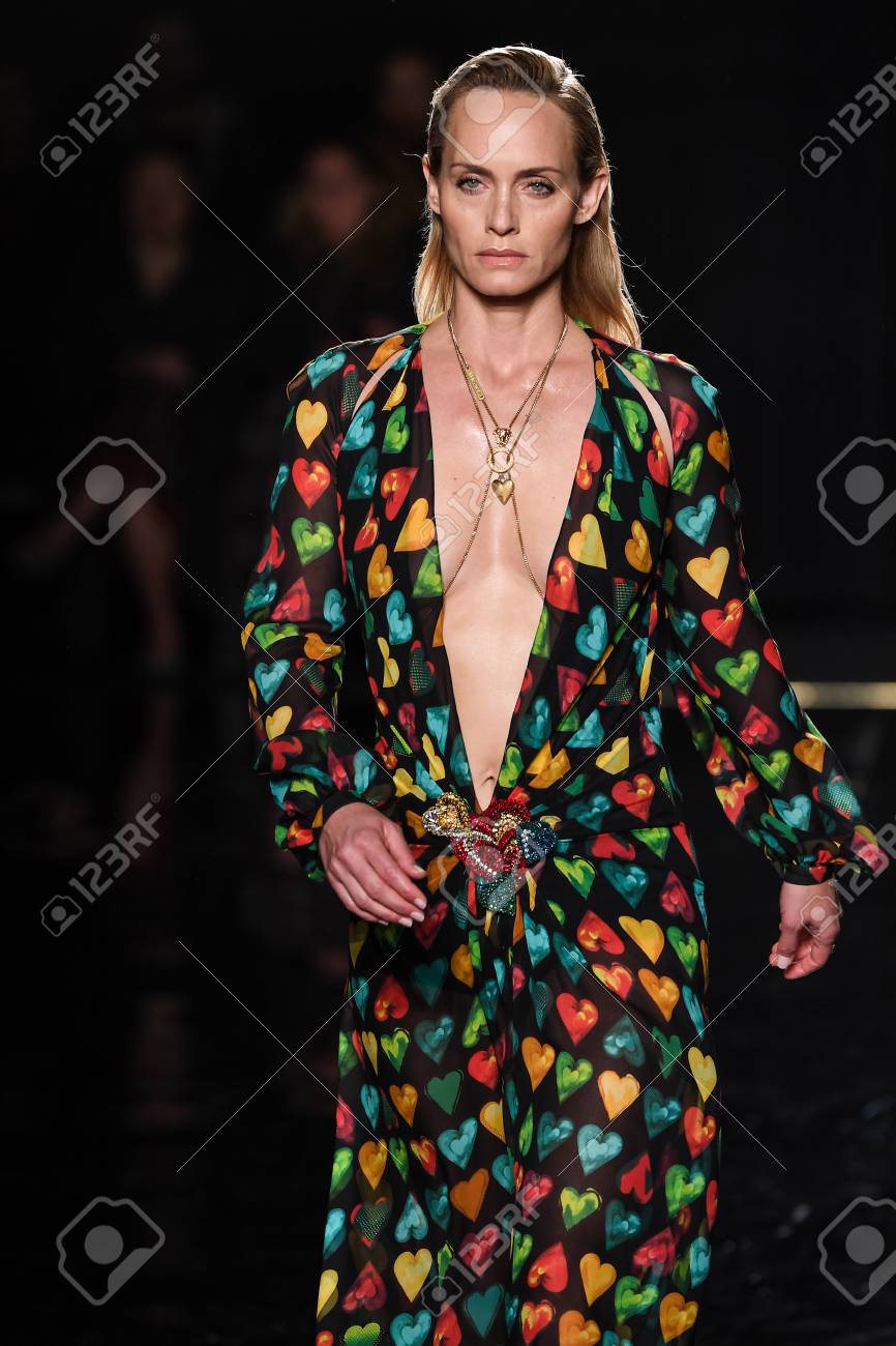 バザー アンバーヴァレッタ 販売 バザーアンバーヴァレッタ