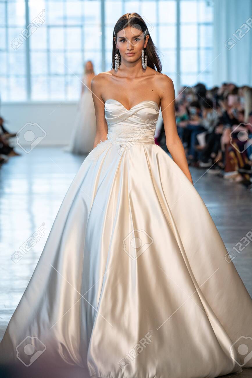 berta bridal 2020 collection