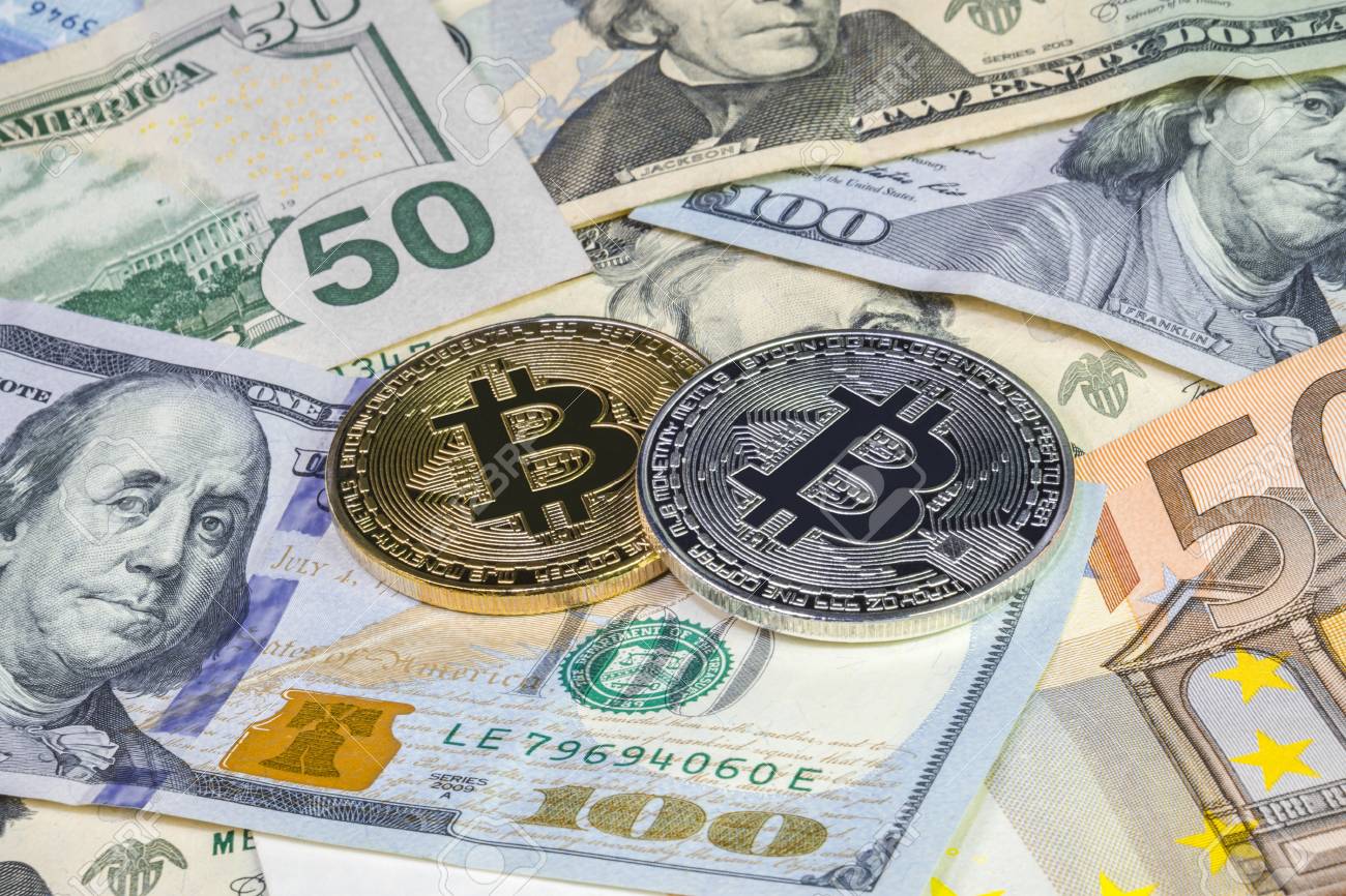 Bitcoin Y Plata Bitcoin En Dólares Y Billetes De Euro Fondo De Dólar Fotos,  retratos, imágenes y fotografía de archivo libres de derecho. Image 96039499