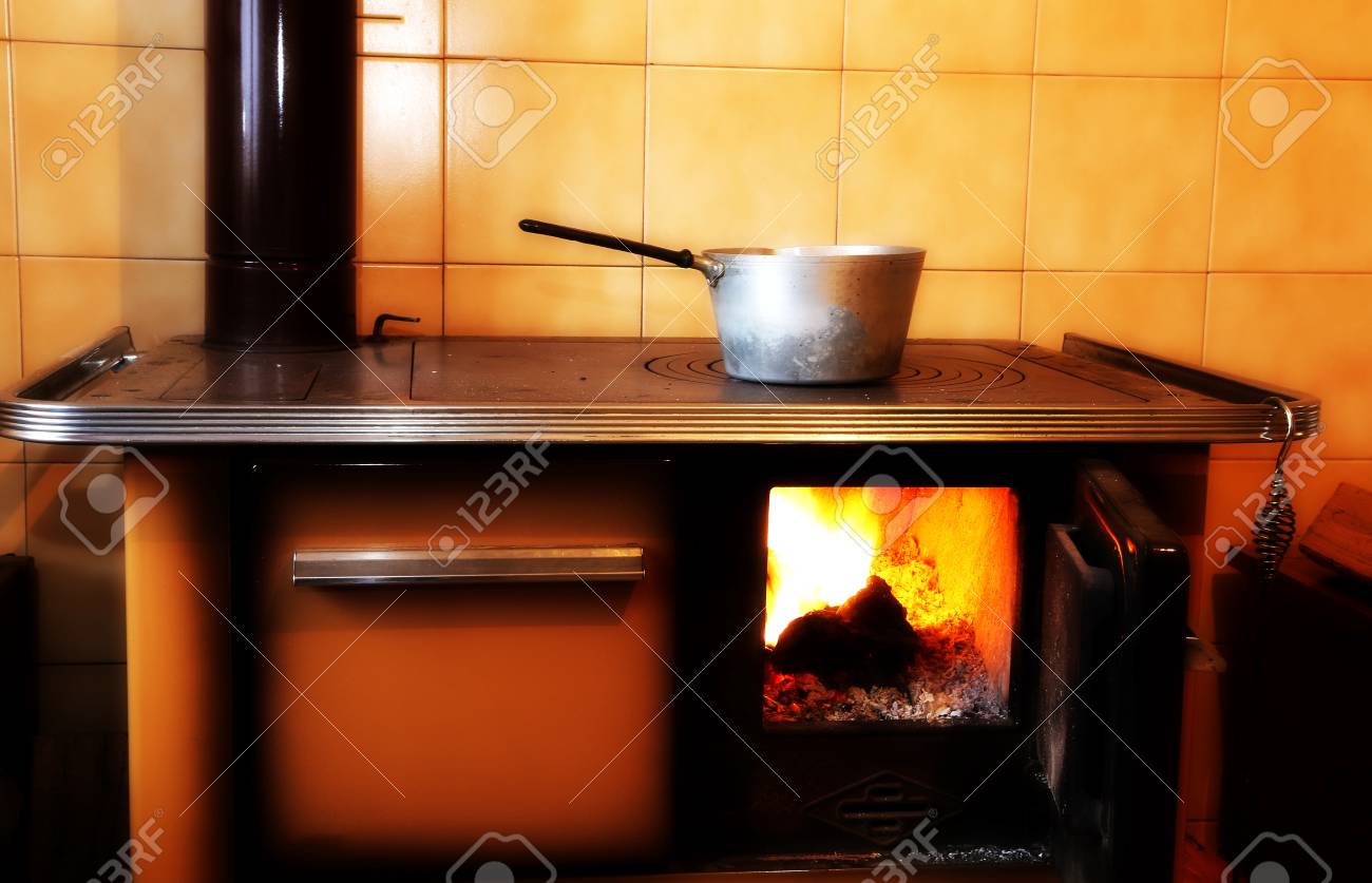 Cucine di montagna. arredamento cucina casa di campagna cucine ... Cucine per case di montagna