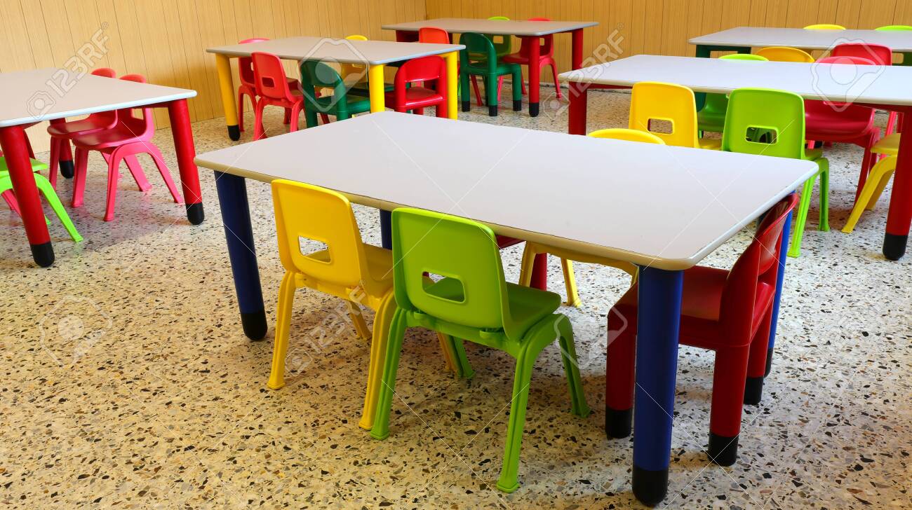small plastic childrens chairs