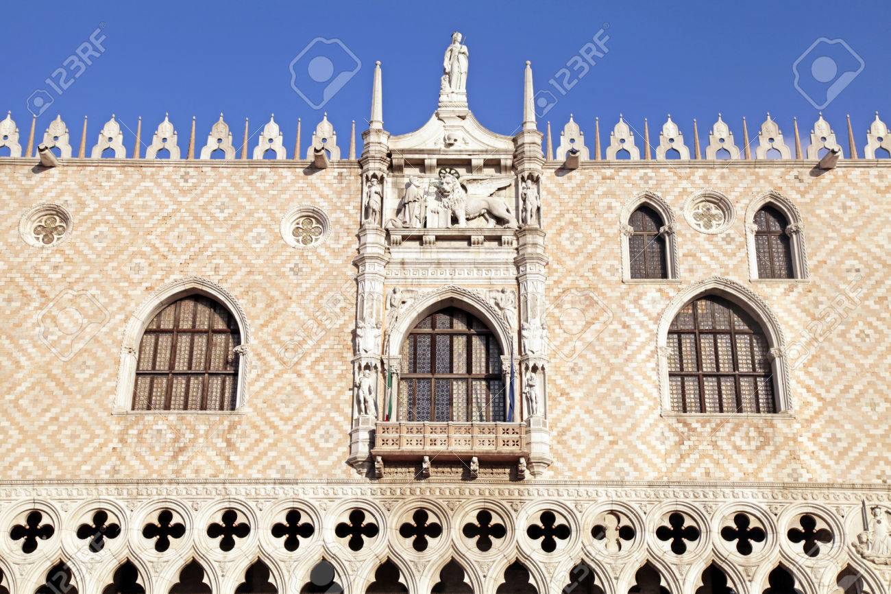 Venetian Gothic venetian gothic architecture of the doge's palace (italian palazzo Venetian Gothic venetian gothic architecture of the doge's palace (italian palazzo