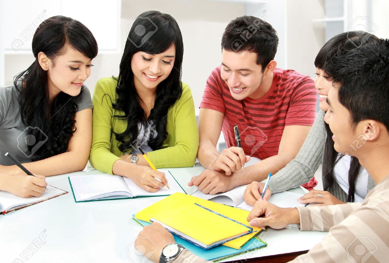img essay, college students