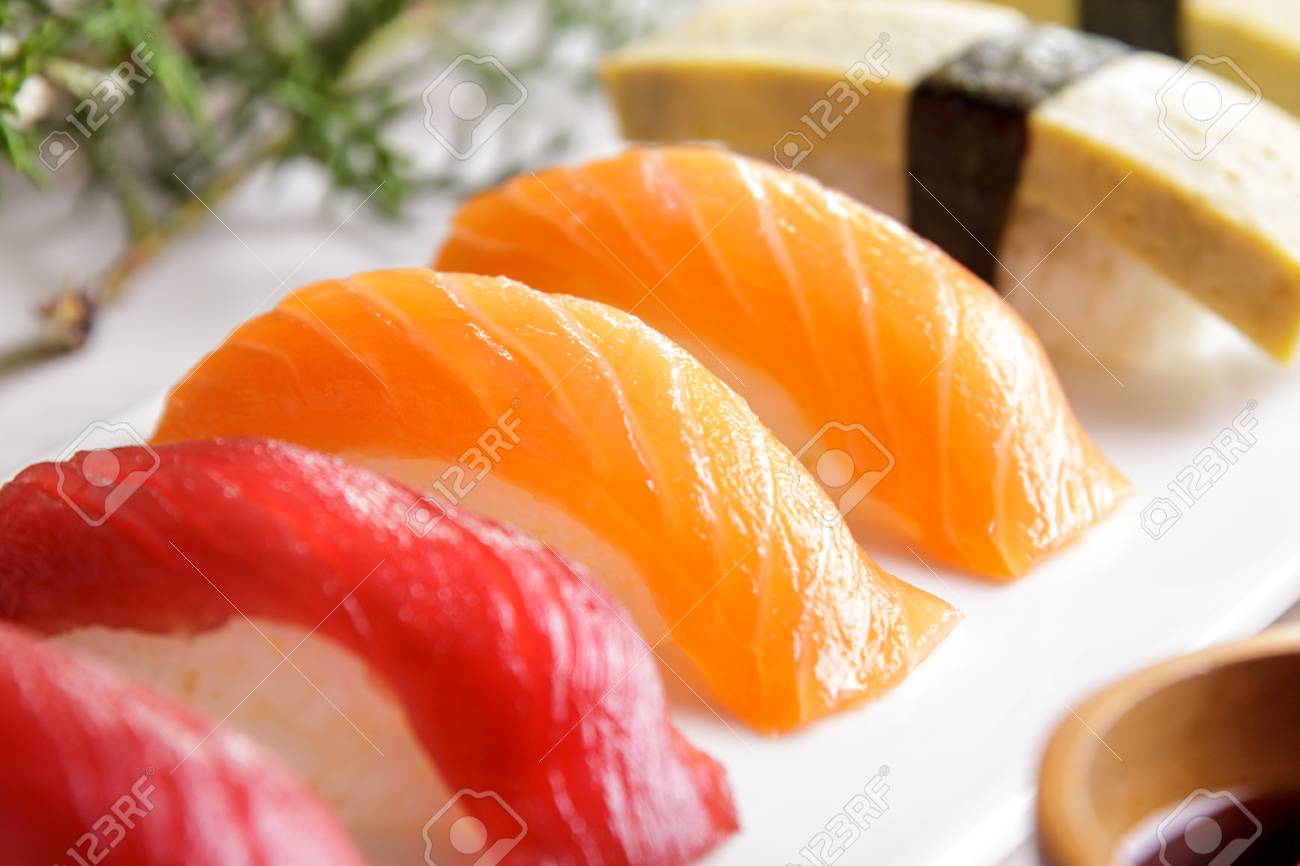 白くま握り寿司♡たまごu0026まぐろ