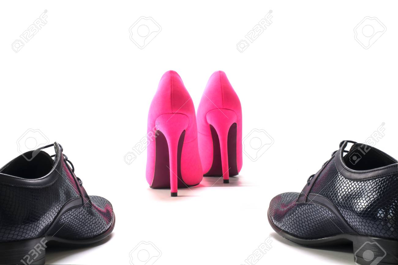 ladies pink shoes