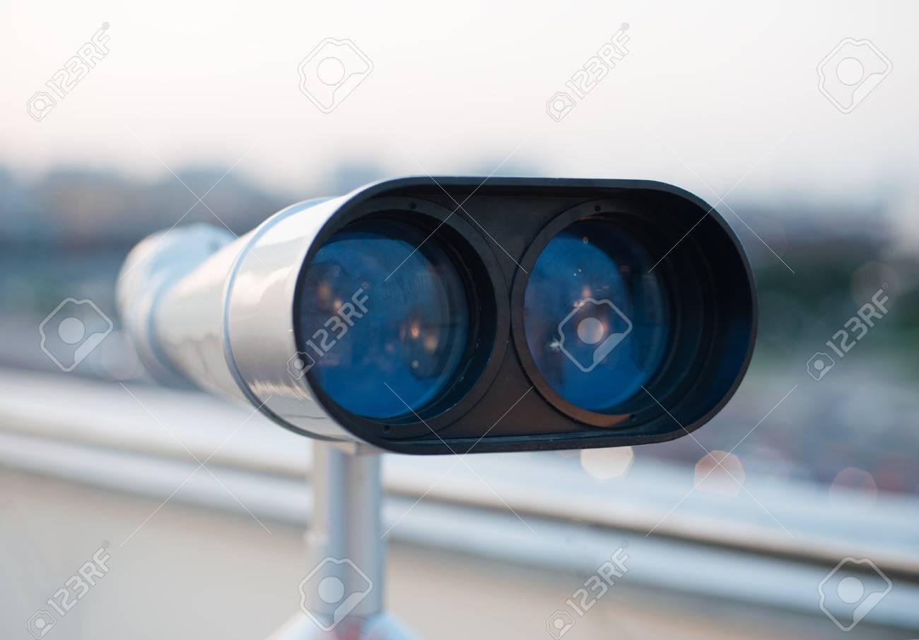 sightseeing binoculars