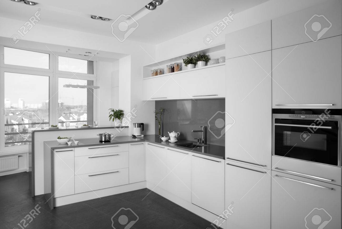 beautiful and model interior of bright kitchen - 32331740 beautiful and model interior of bright kitchen - 32331740