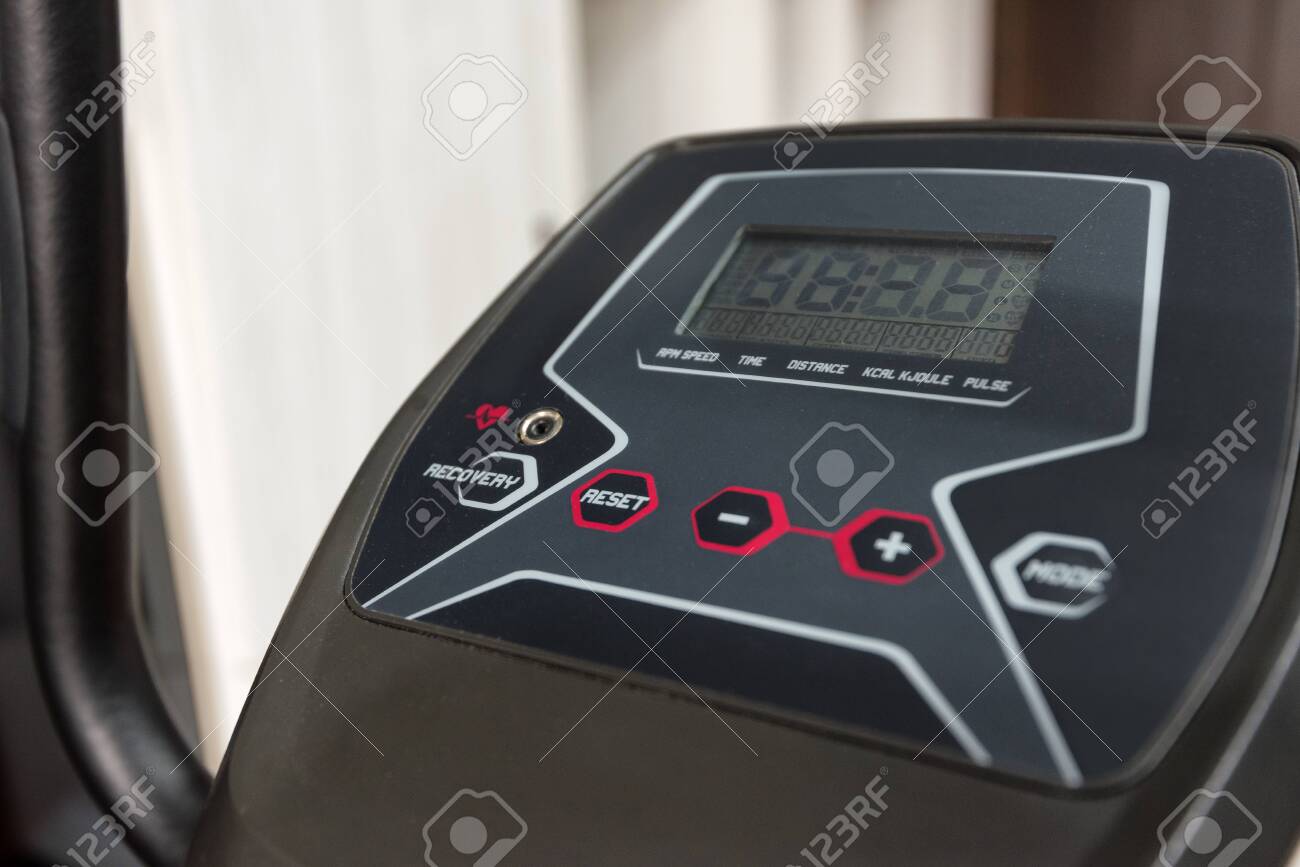exercise machine with screen