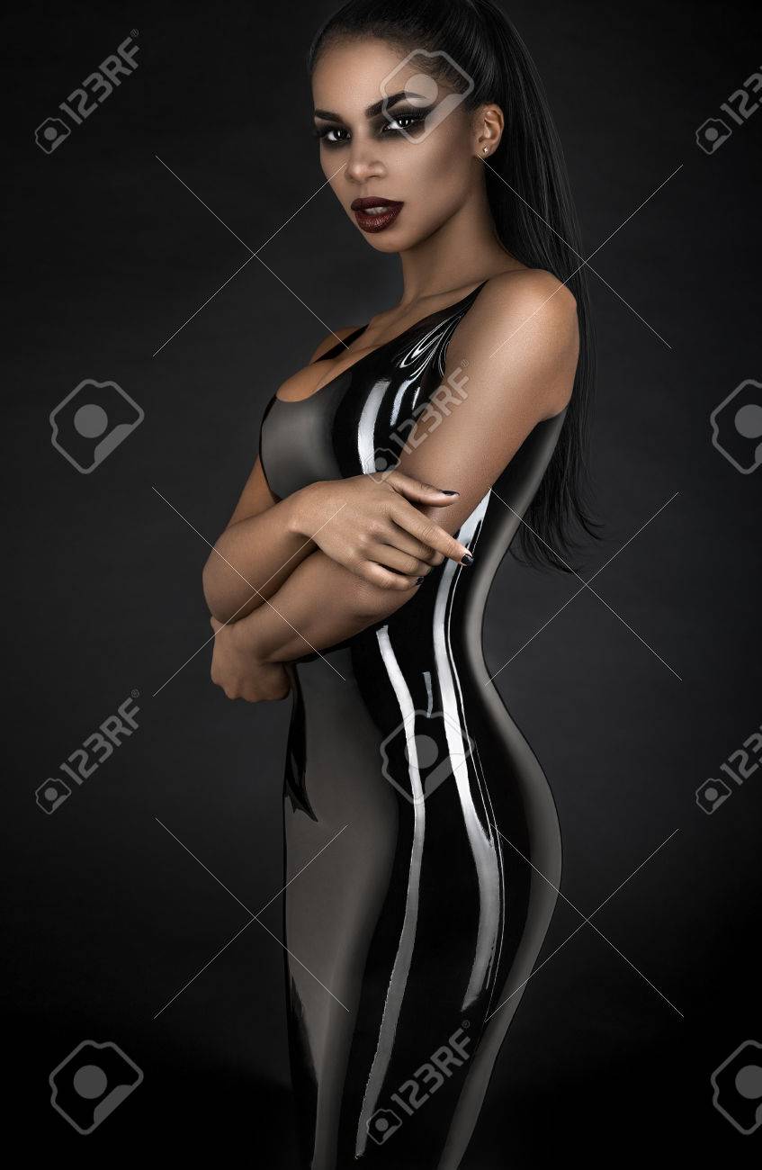 Latex Women Pics