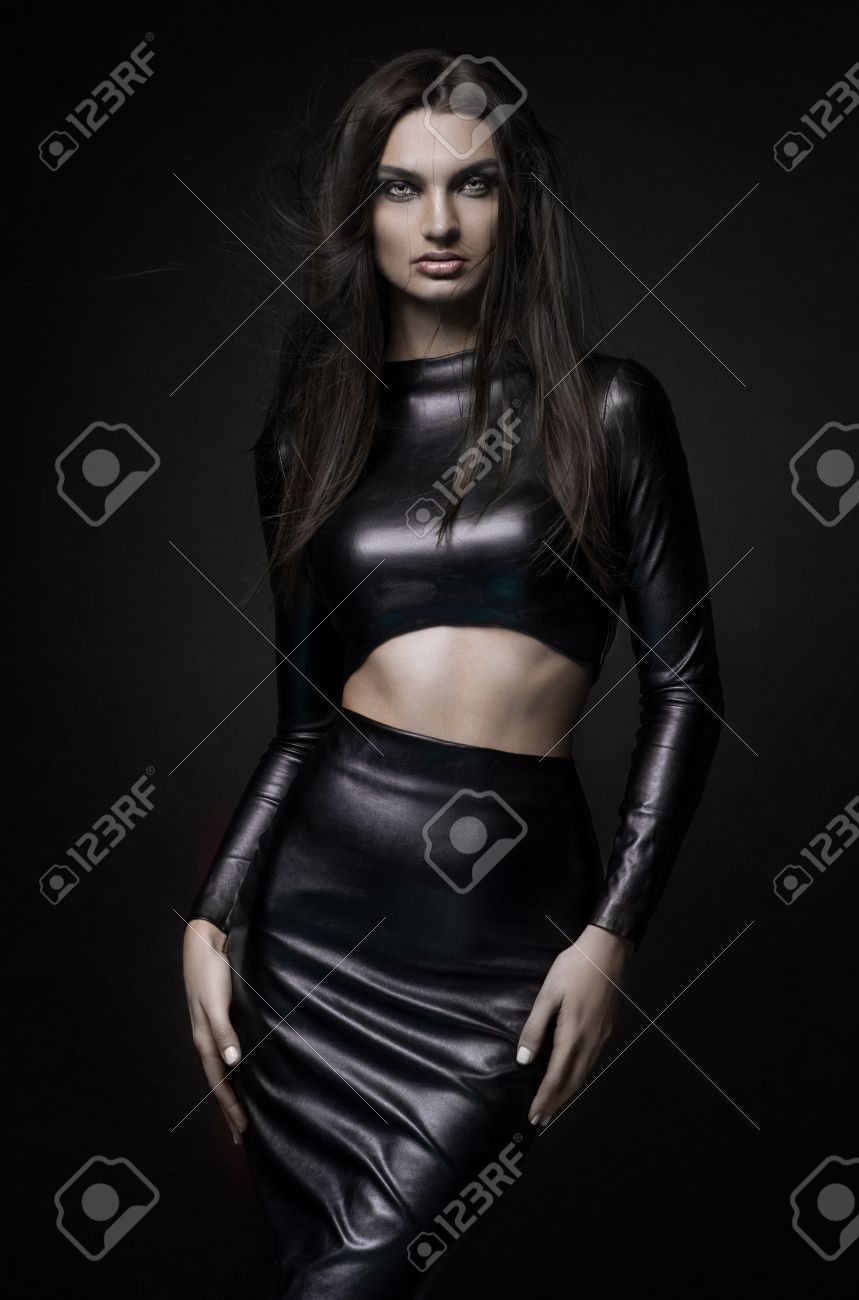 latex goth girl Latex goth girl