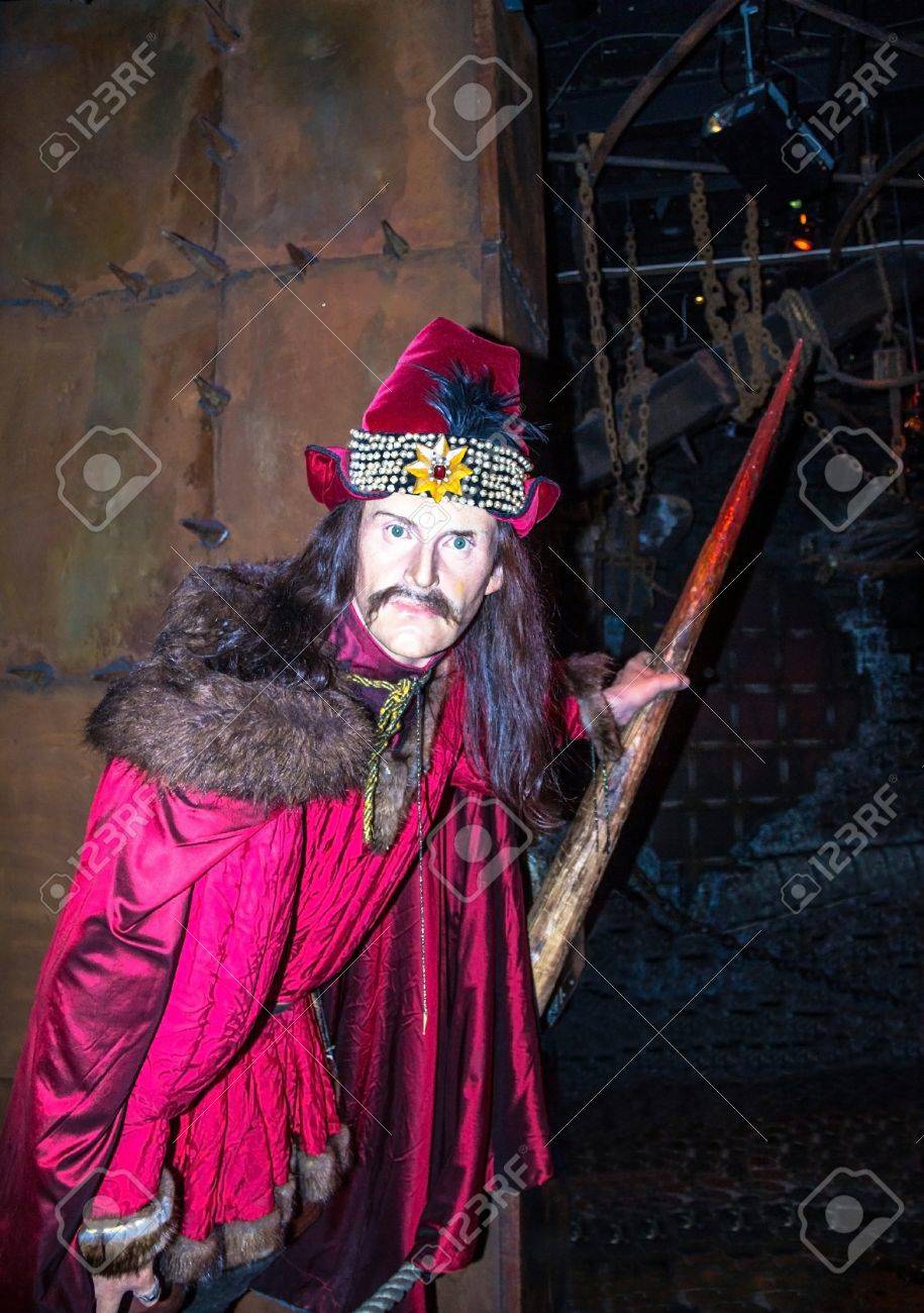 ロンドン イギリス 15 年 6 月 7 日 マダム タッソー博物館の歴史的部分のホールの 1 つで死刑執行 マダム タッソー館ロンドンは 有名な人々 や有名人に ワックスの再作成で有名です の写真素材 画像素材 Image