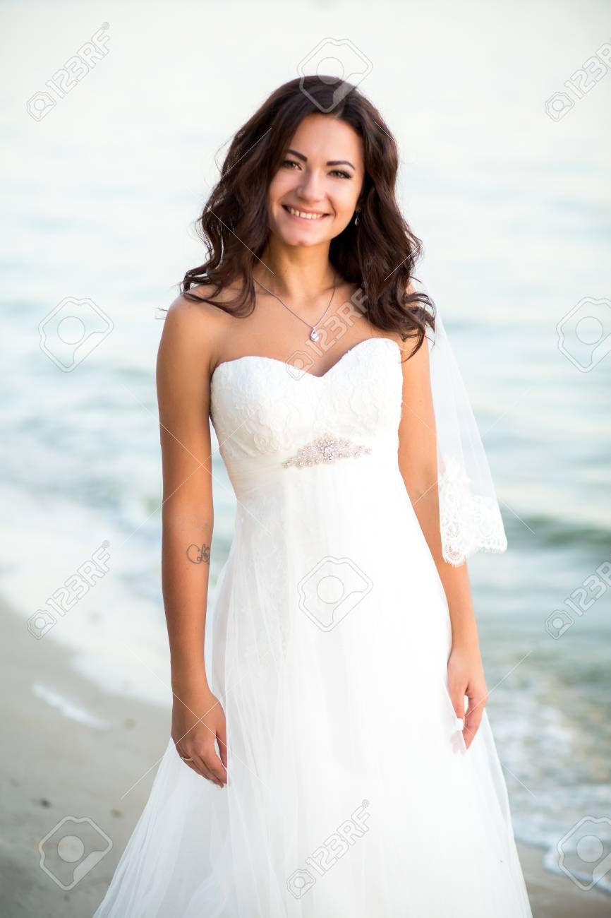 トップ100 ウェディングドレス ベール 髪型 最も人気のある髪型