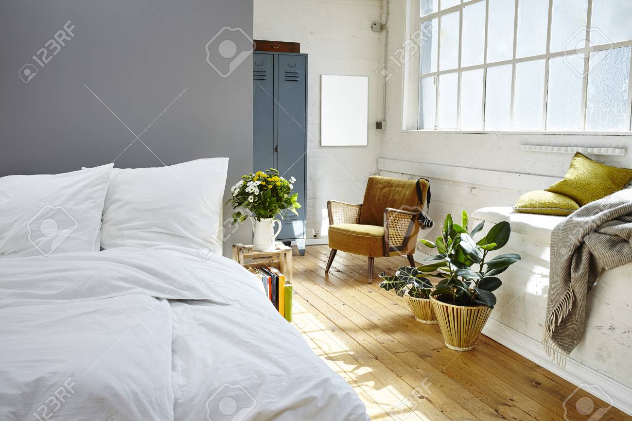 Chambre Vintage Chambre Matinée Loft Industriel Banque D\'Images Et ... Chambre Vintage Chambre Matinée Loft Industriel Banque D\'Images Et ...