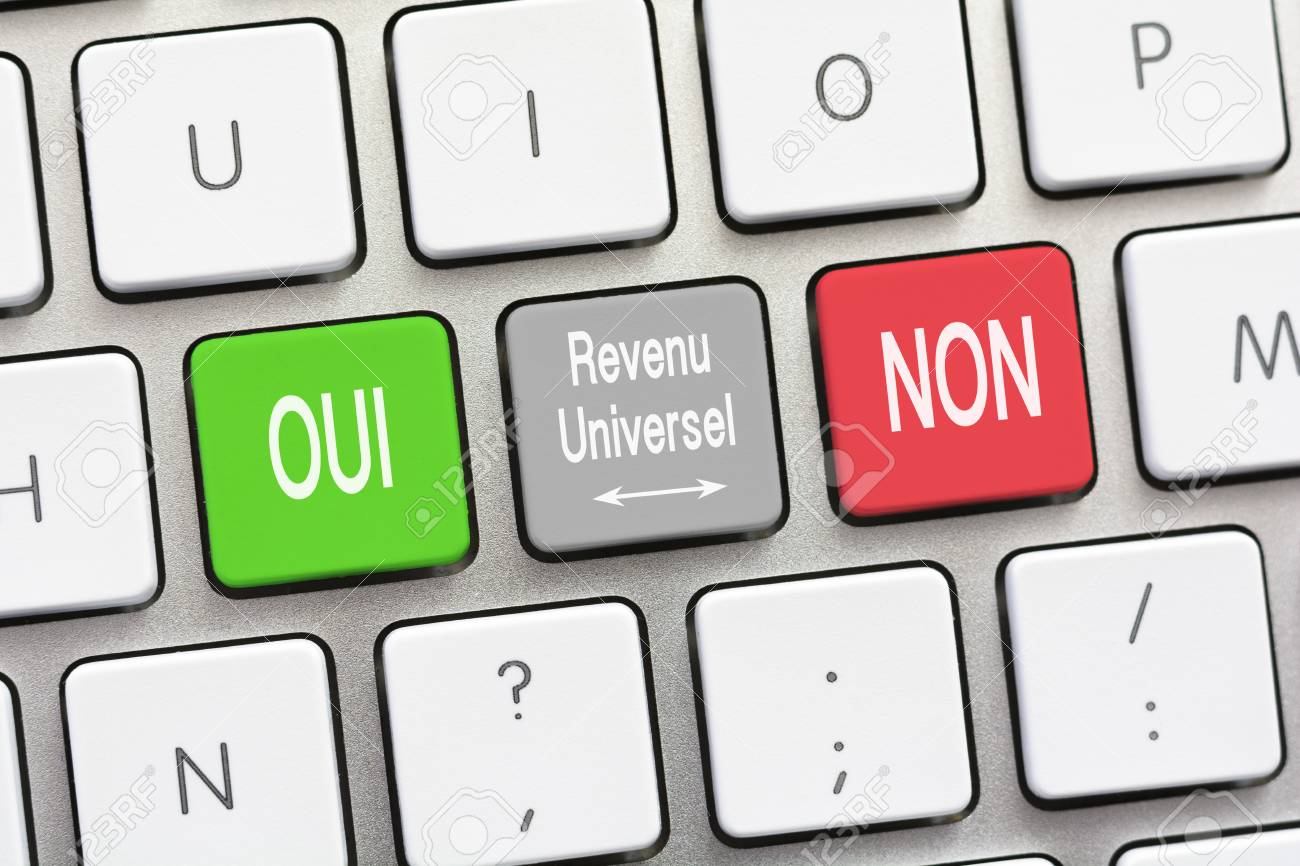 Universal Income Question And Answer Yes And No In French Stock Photo Picture And Royalty Free Image Image 71930437