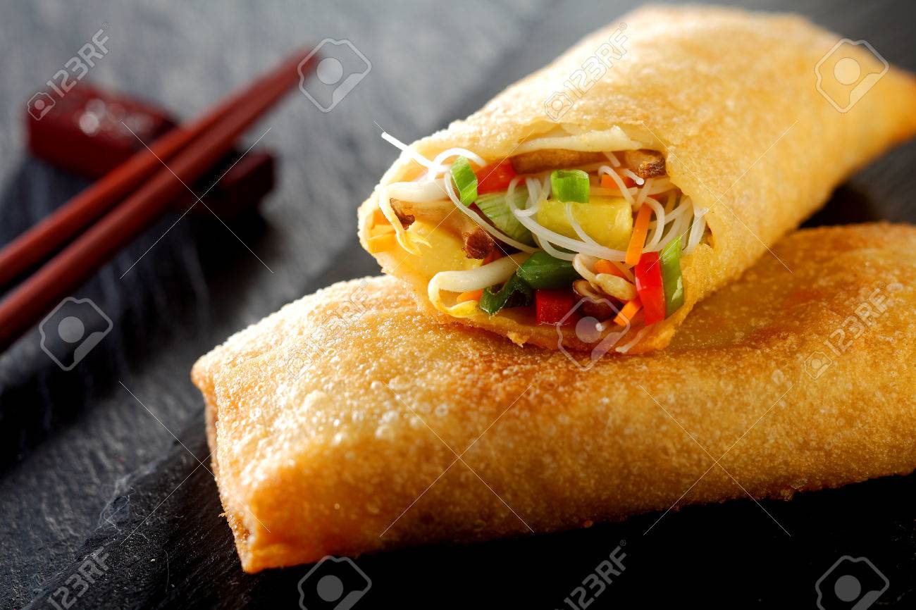 Croustillant Rouleau De Printemps Frit Avec Rempli De Legumes