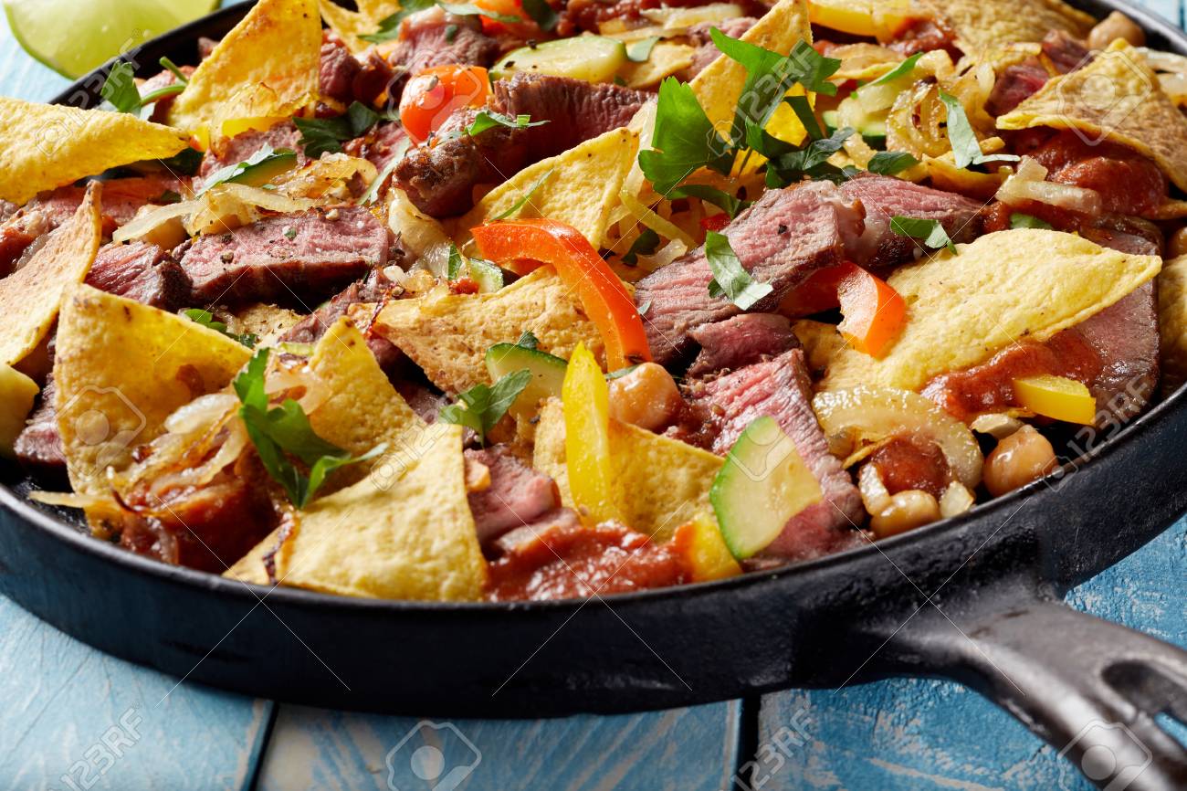 Roti De Boeuf Froid Et Savoureux Tranches De Boeuf Froid Avec Des