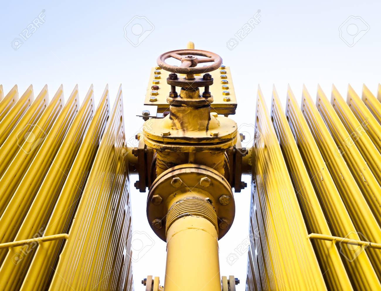 etiam-dictum-ipsum-a-felis