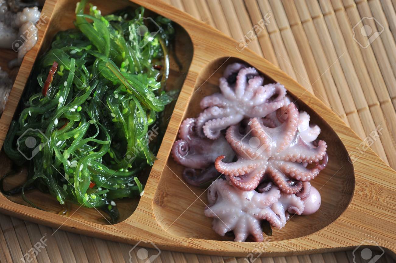 Salad with sea kale and egg: recipe with photo Salad with sea kale and egg: recipe with photo