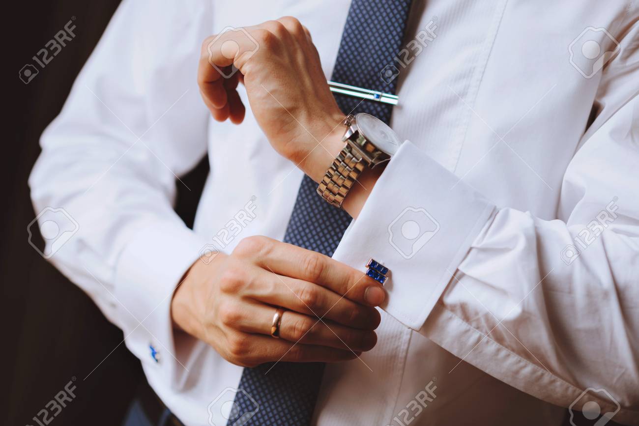 mens white dress shirt for cufflinks