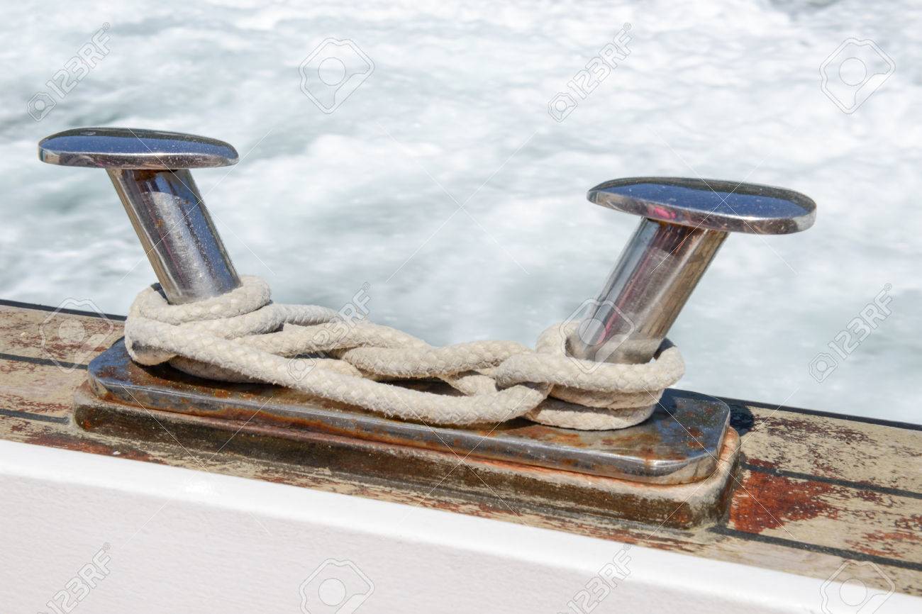 船の係船柱詳細 の写真素材 画像素材 Image