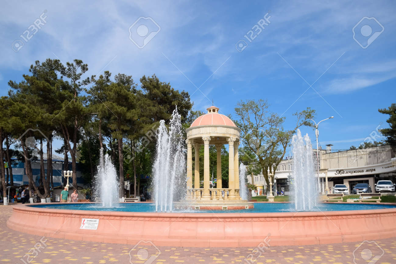 Novorossiysk, Russia - May 20, 2018: Fountain in Kabardinka made in antique style. - 133521964 Novorossiysk, Russia - May 20, 2018: Fountain in Kabardinka made in antique style. - 133521964