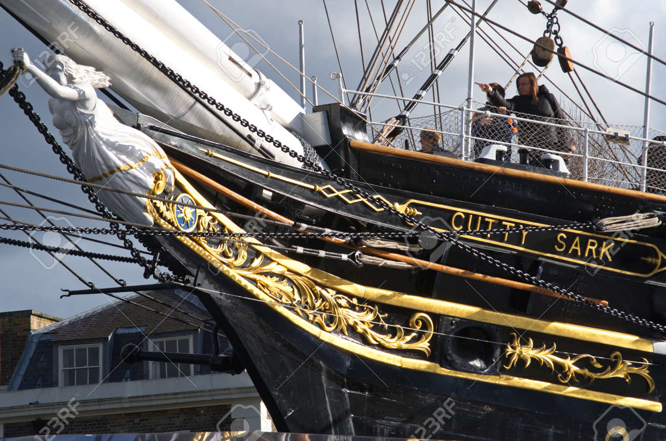 カティーサーク、グリニッジ、ロンドン、英国の船首の女性の航海