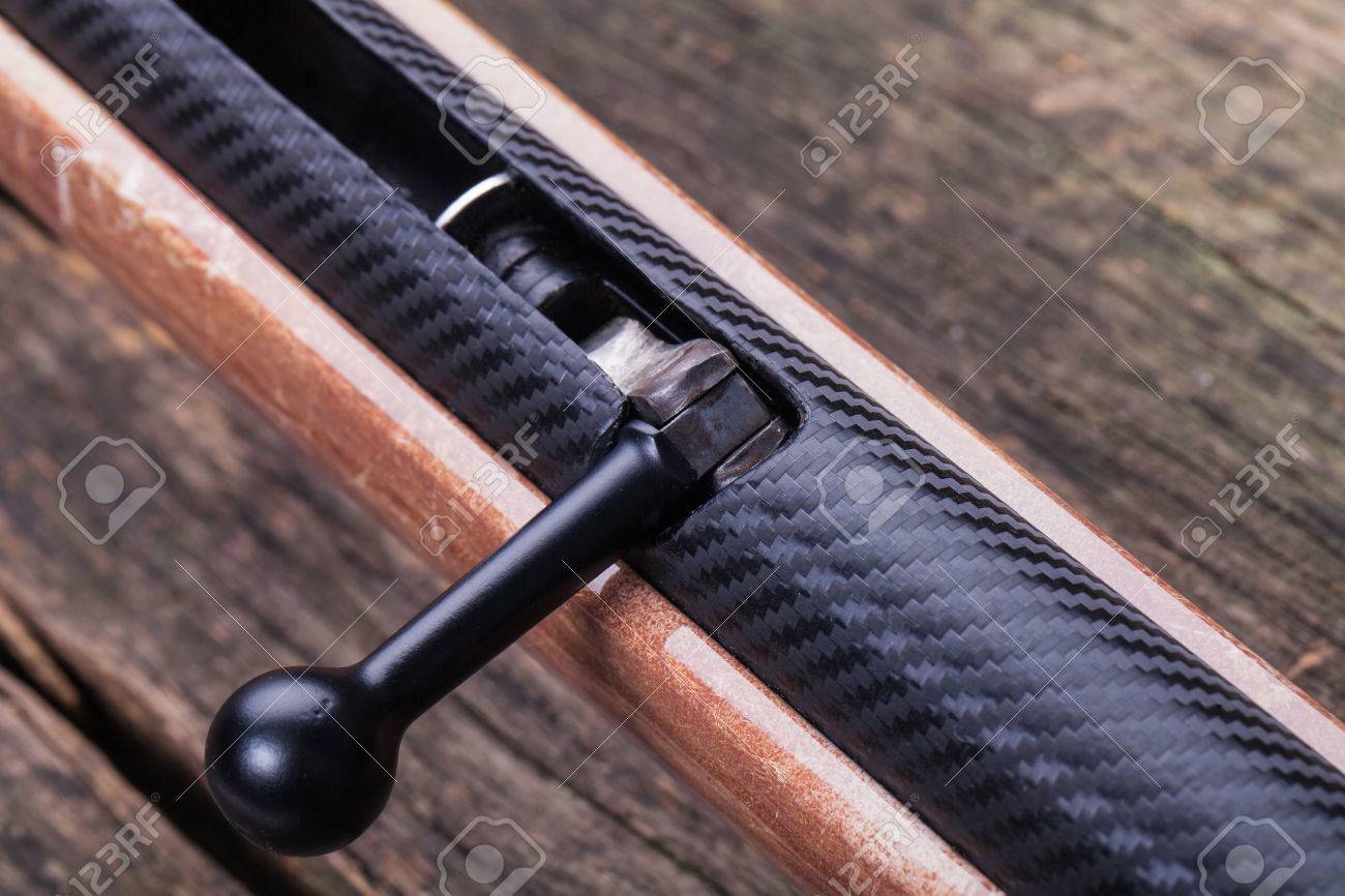 エアライフル コッキング レバー の写真素材 画像素材 Image