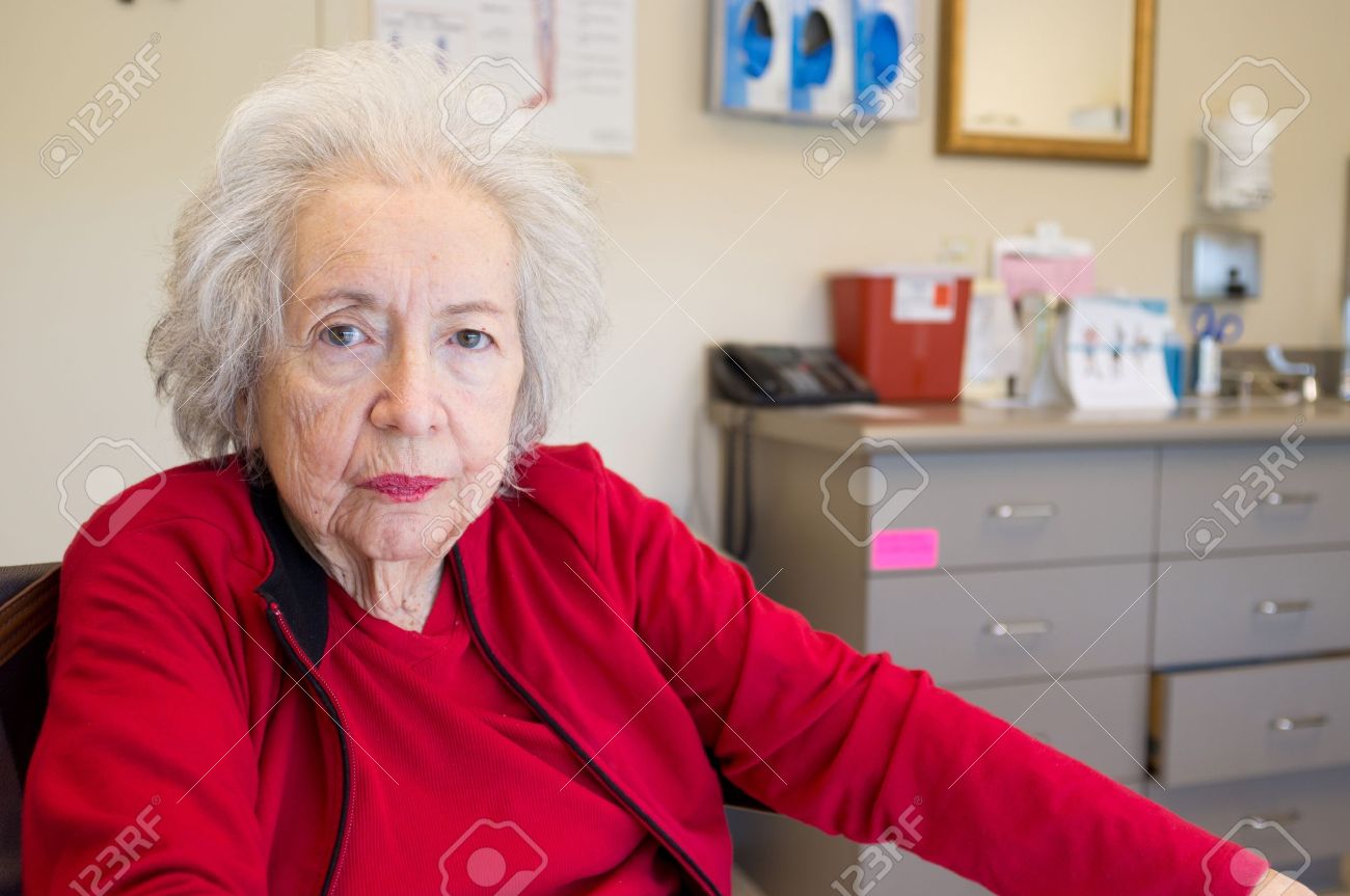 what to buy an 80 year old lady