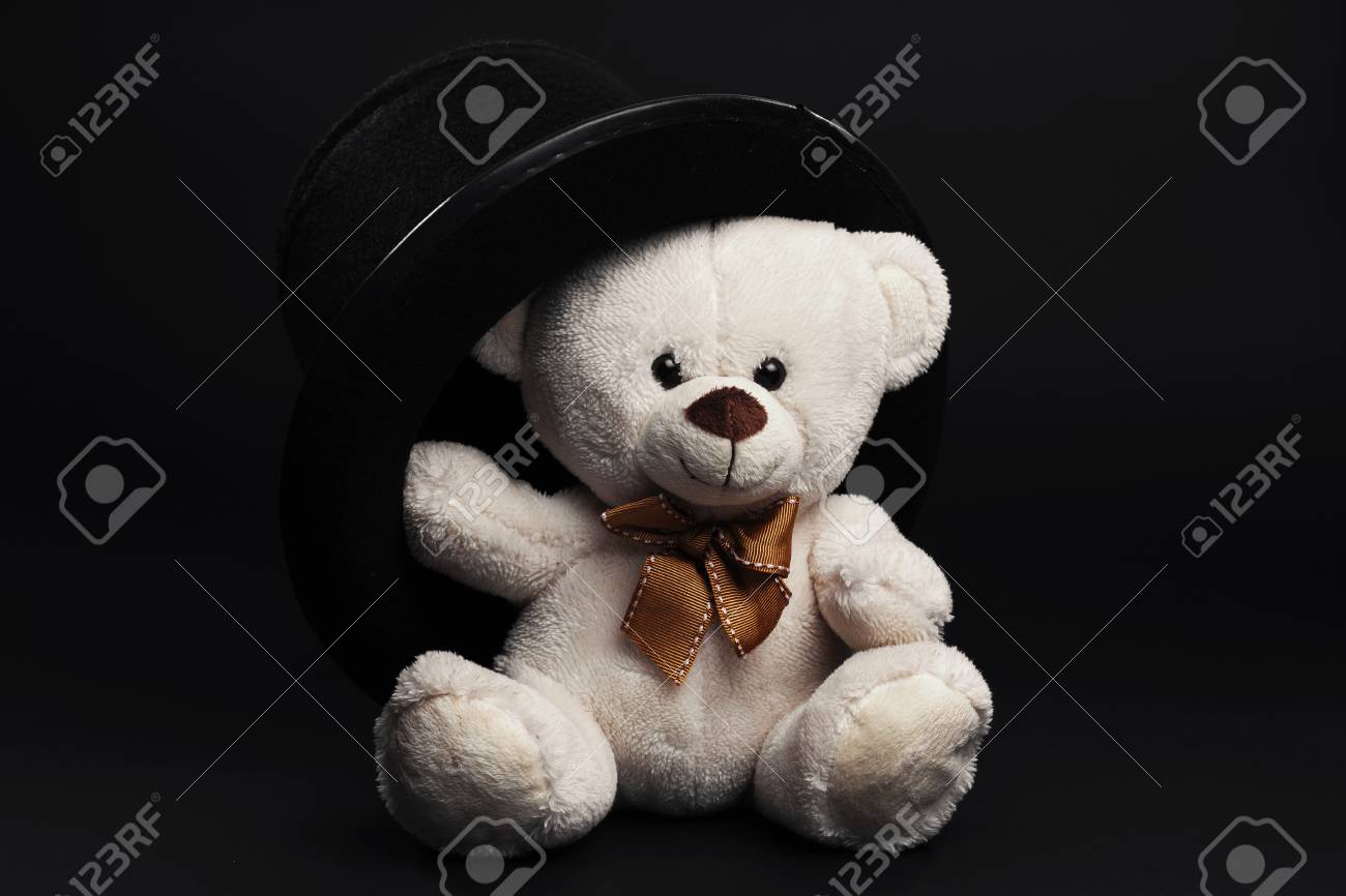 big light brown teddy bear