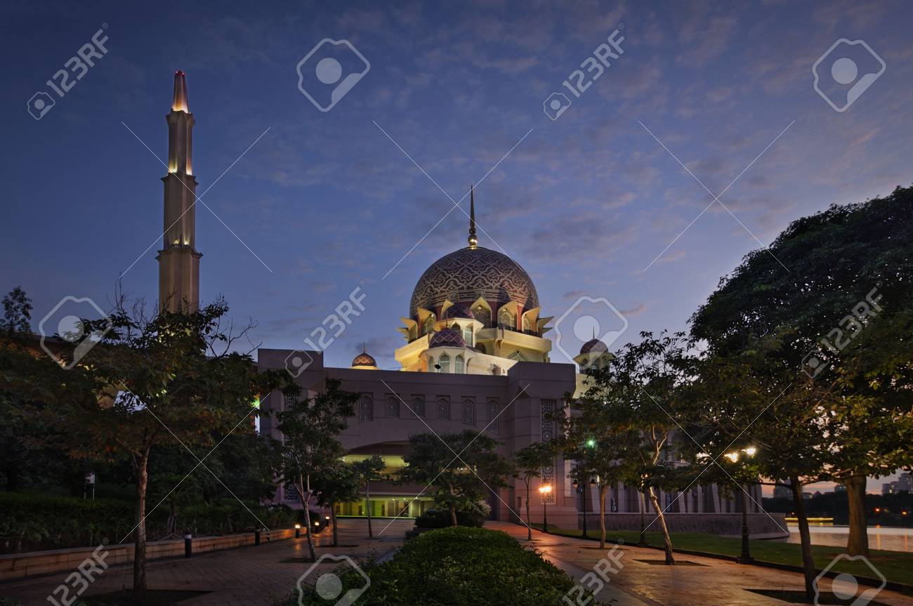 etiam-dictum-ipsum-a-felis