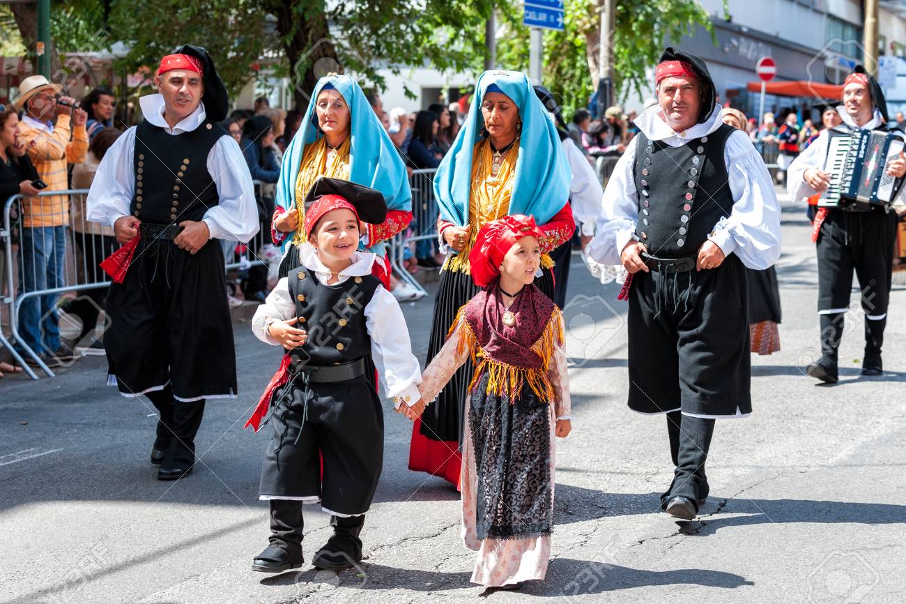 Nuoro, Sardinia, Italy - August 26, 2018: Parade Of Traditional Costumes Of  Sardinia On The Occasion Of The Feast Of The Redeemer Of The Aug. 26, 2018  In Nuoro, Sardinia. Stock Photo,, image size:1300x866
