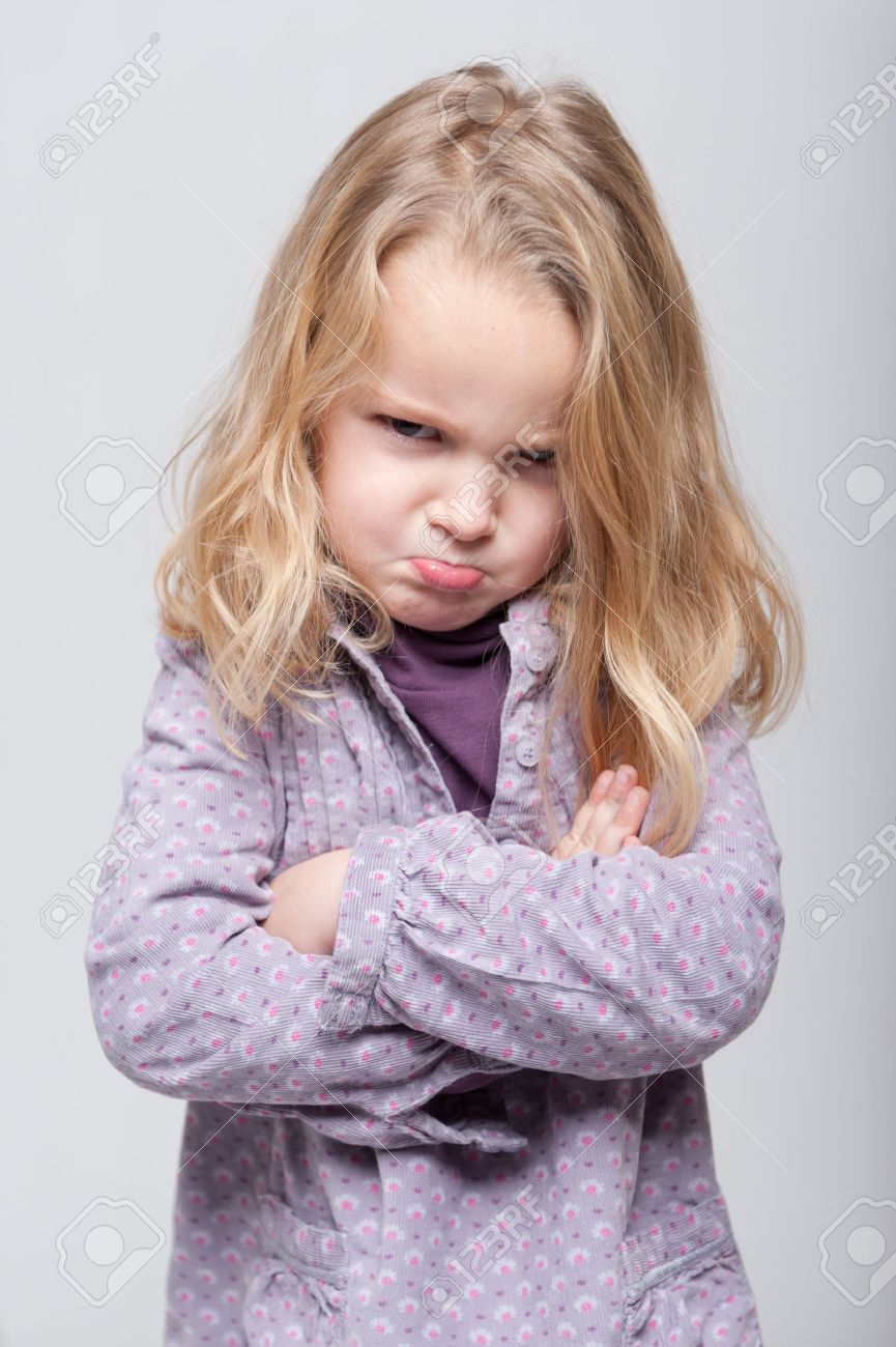 Nina Brazos Cruzados Brazos Cruzados Brazos Ninos