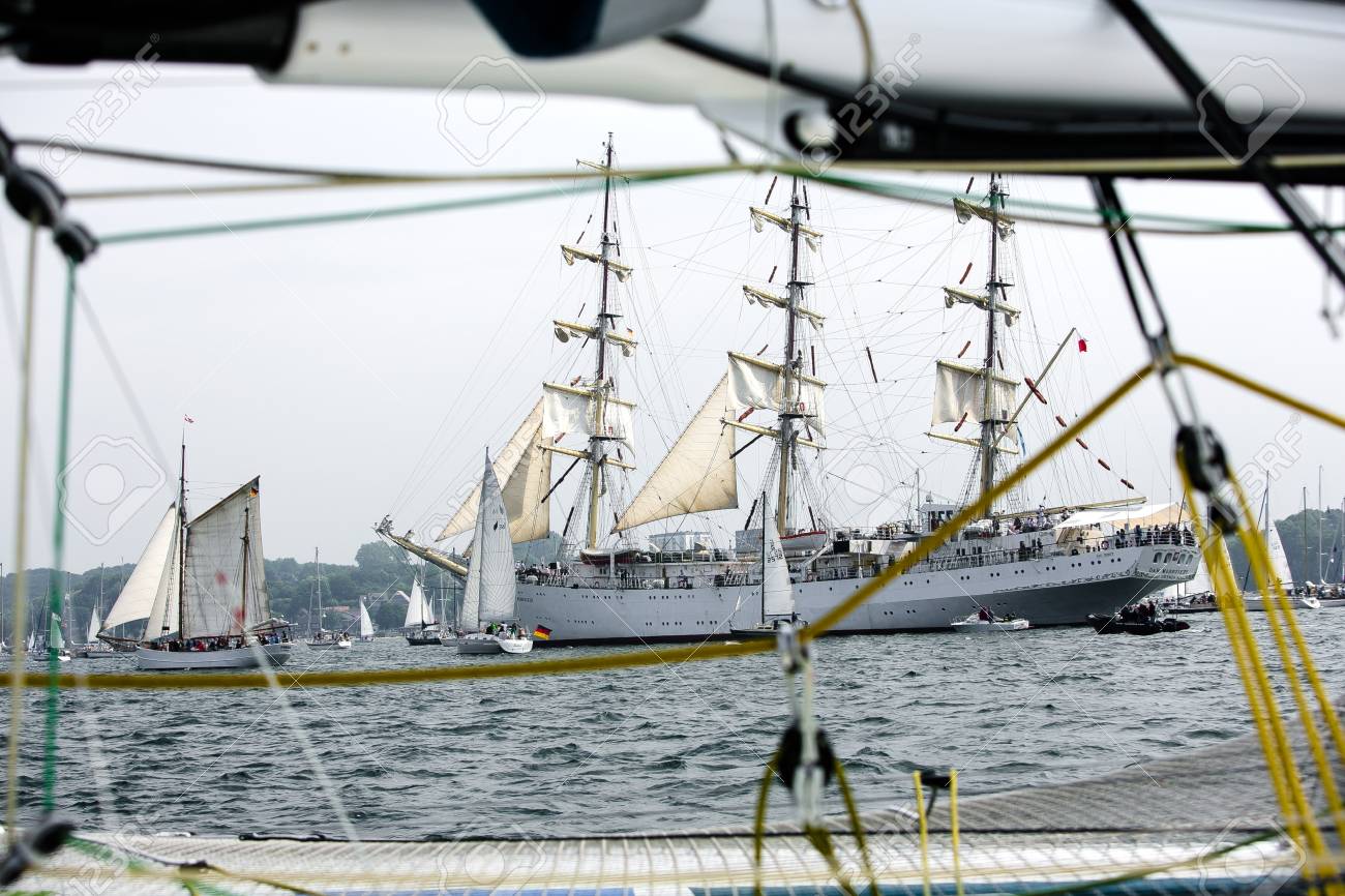Largest parade of windjammers in the world during Kiel Week - 58094538 Largest parade of windjammers in the world during Kiel Week - 58094538