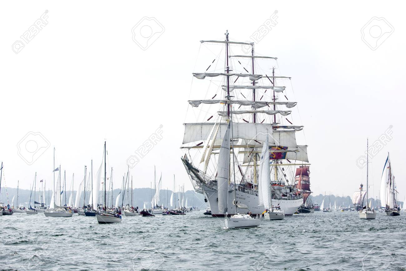 Largest parade of windjammers in the world during Kiel Week - 58094536 Largest parade of windjammers in the world during Kiel Week - 58094536