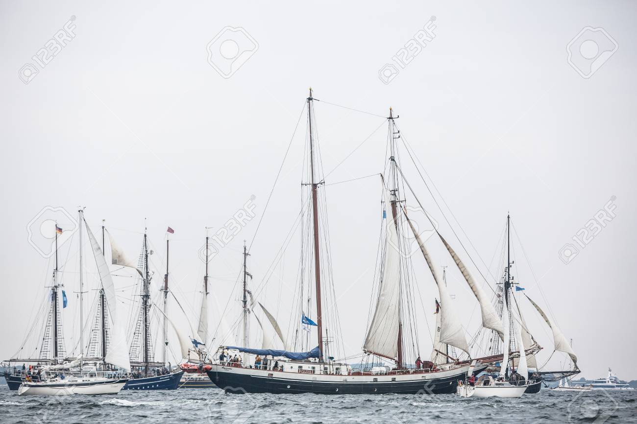 Largest parade of windjammers in the world during Kiel Week - 58094576 Largest parade of windjammers in the world during Kiel Week - 58094576