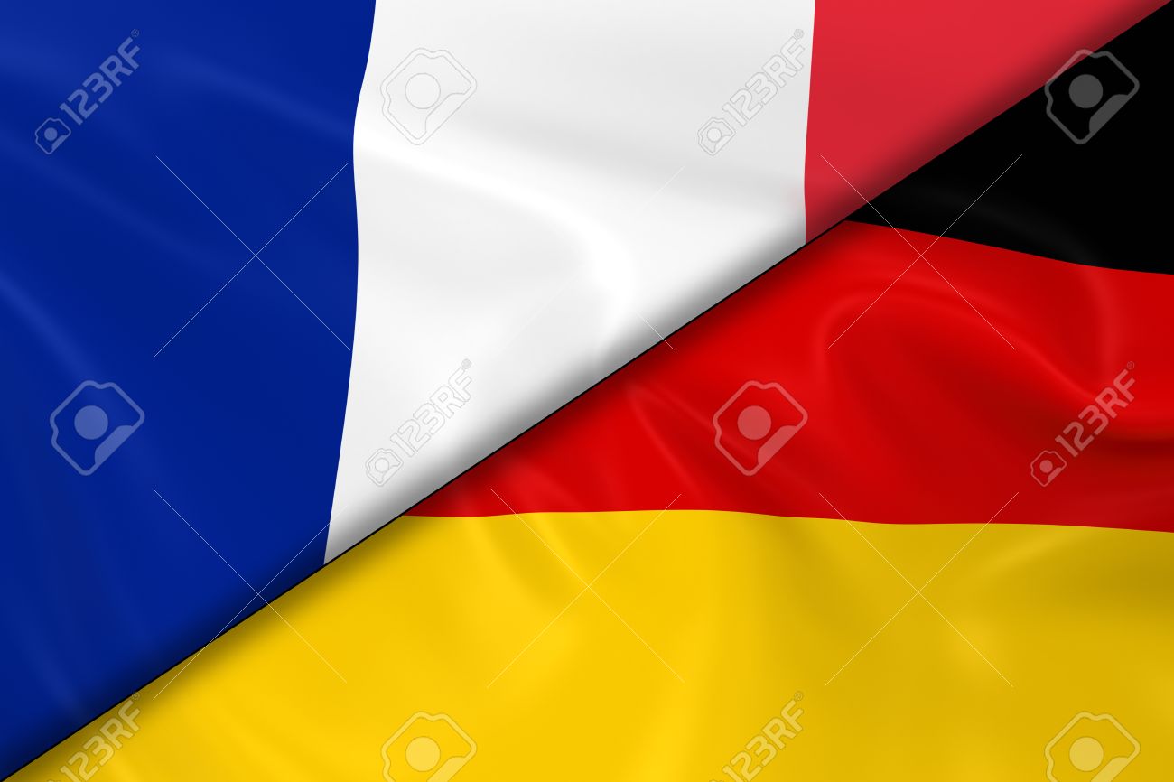 Drapeaux De France Et De L Allemagne Divided Diagonalement 3d Render Du Drapeau Francais Et Le Drapeau Allemand Avec Silky Texture Banque D Images Et Photos Libres De Droits Image