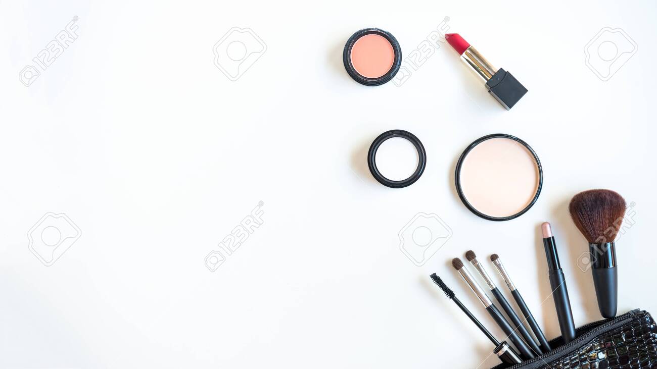 Makeup Beauty Cosmetic Fashion Set Background. Cosmetics Woman Bag Product  Facial, Lipstick Â and Items Decorative Composition Flat Lay On White  Background.Â Lifestyle Fashion Concept 正版图像123RF中国- 高质量免版税图像库. Image  147030784, image size:1300x731