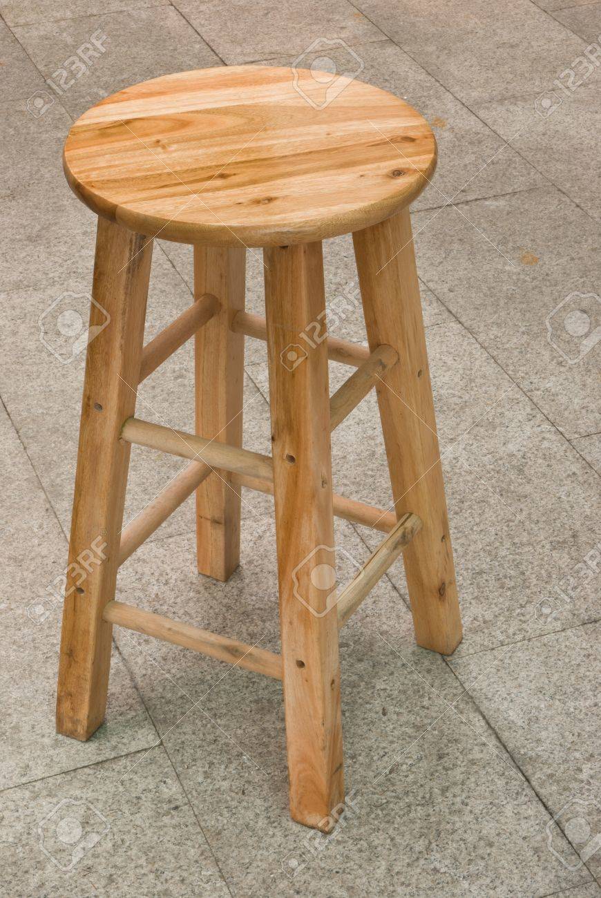 bar top high chair