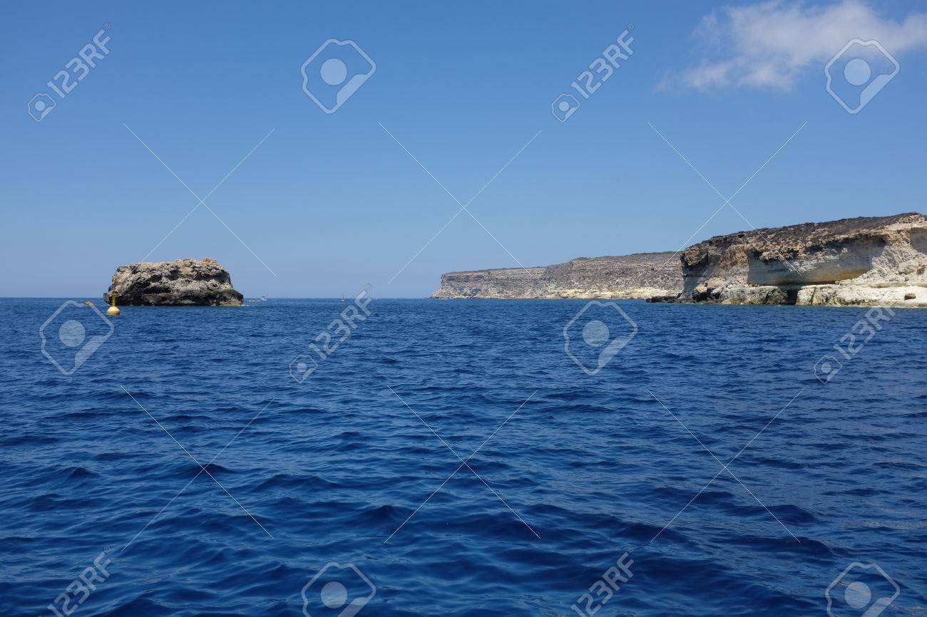 イタリアの島のランペドゥーサ島 の写真素材 画像素材 Image