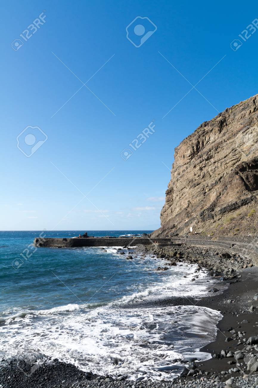 Playa De Alojera Gomera Spagna Bella Spiaggia Di Immergersi E Nuotare Gomera è Una Delle Isole Canarie Più Attraenti In Base Alla Spagna Si