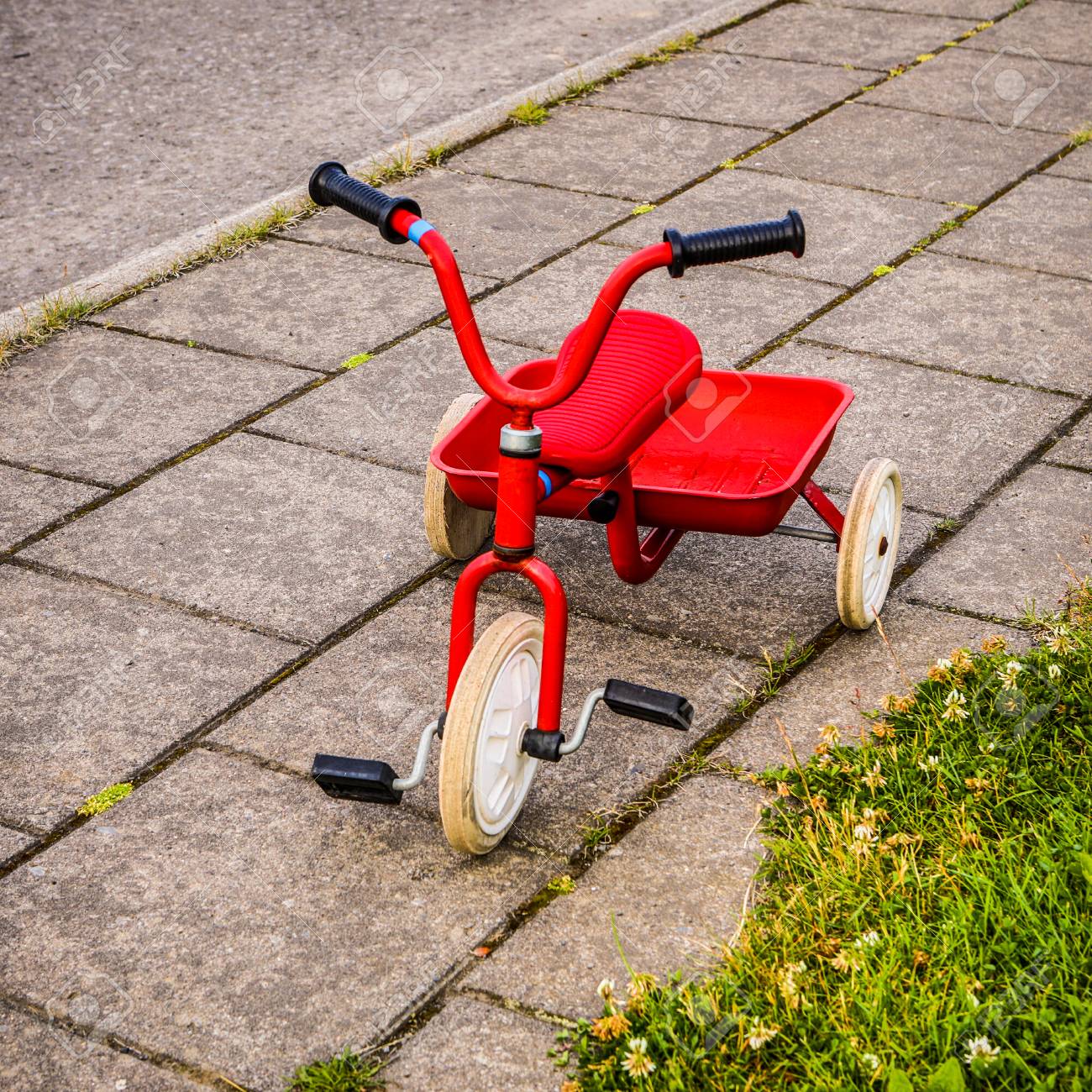 children's three wheel bicycle