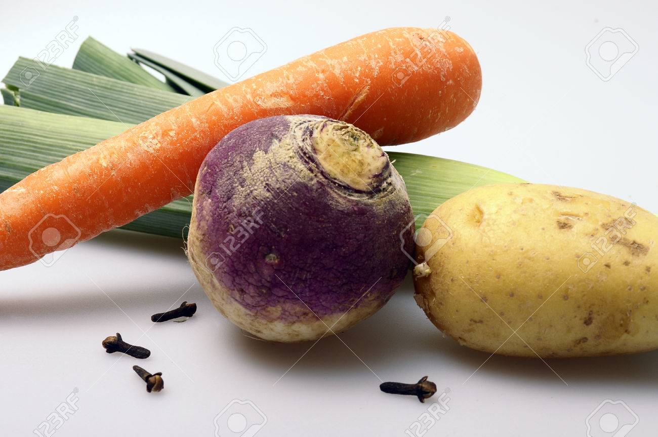 Ingredients Pour La Recette Francaise Du Pot Au Feu Carotte